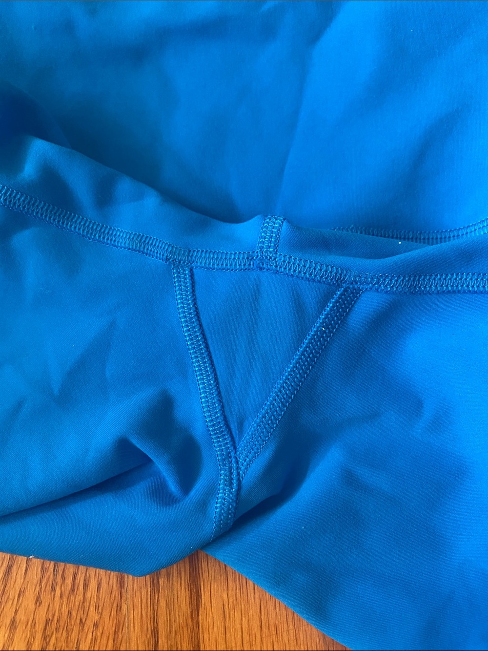 🏝️FLASH SALE - TODAY ONLY 
Lululemon Wunder Under Poolside Size 0 - Picture 3 of 9